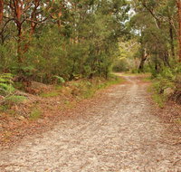 Daleys Point Walking Track - St Kilda Accommodation