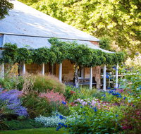 Garden of St Erth - St Kilda Accommodation