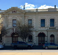Naracoorte Town Hall - St Kilda Accommodation