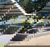 Point Hut Pond Park - St Kilda Accommodation