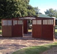 Victorian Truck Drivers Memorial - St Kilda Accommodation