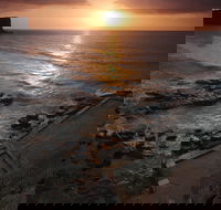 Avalon Beach - St Kilda Accommodation