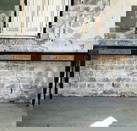 Original Finish - St Kilda Accommodation