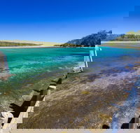 Sussex Inlet Entrance Beach - St Kilda Accommodation