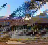 McFeeters Motor Museum and Visitor Information Centre - St Kilda Accommodation