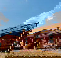 Milparinka Heritage Precinct/Milparinka Courthouse - St Kilda Accommodation