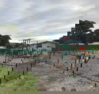 Penneshaw Playground - St Kilda Accommodation