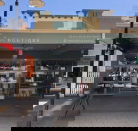 Ted and Olive Boutique - St Kilda Accommodation