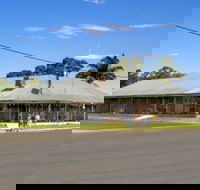 Tullibigeal - St Kilda Accommodation