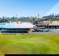 Yamba Golf and Country Club - St Kilda Accommodation