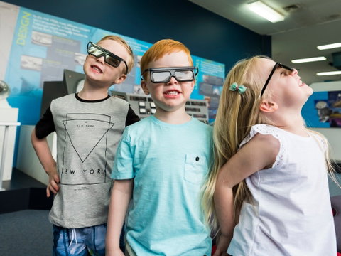 CSIRO Parkes Radio Telescope Visitor Centre - St Kilda Accommodation 2