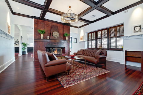 Elderton Wines Cellar Door - St Kilda Accommodation 1