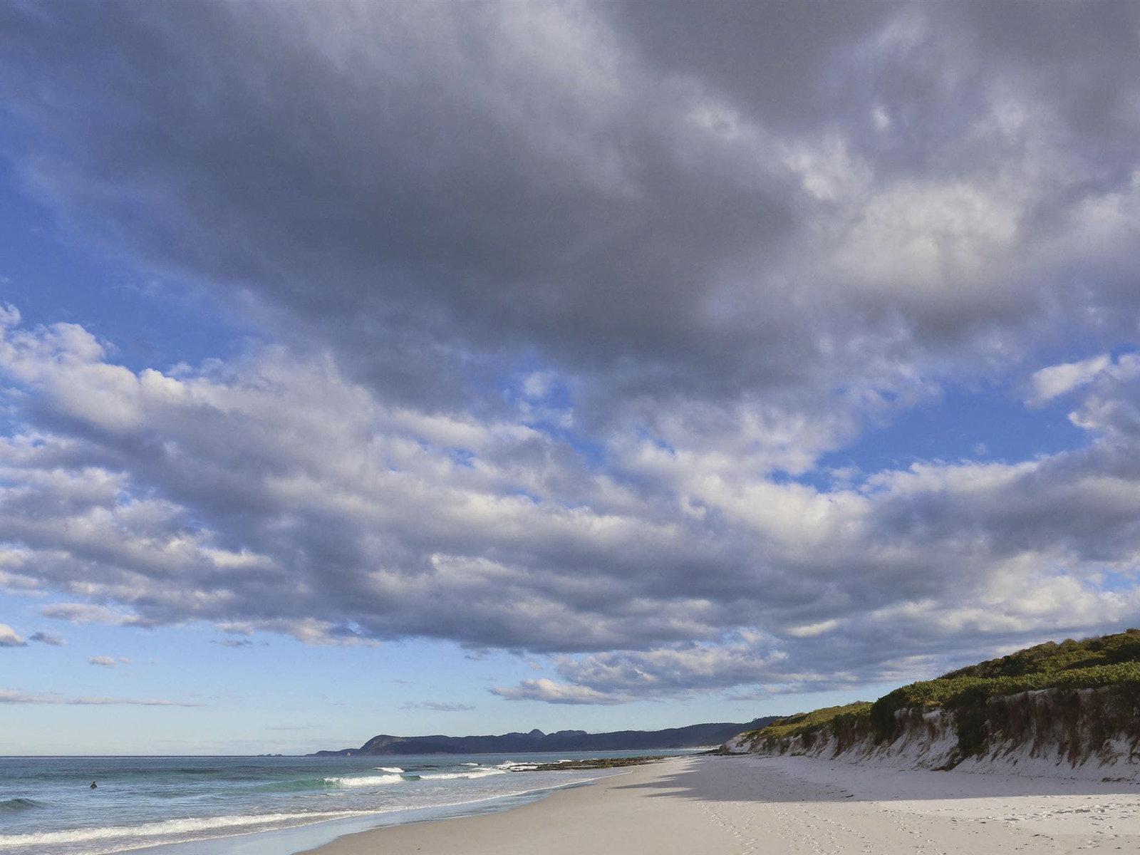 Friendly Beaches TAS St Kilda Accommodation