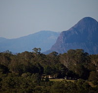Mount Mee - St Kilda Accommodation