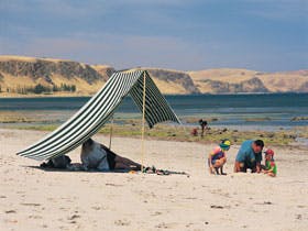 Normanville - St Kilda Accommodation 2