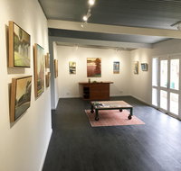Studio Meadows Gallery - St Kilda Accommodation