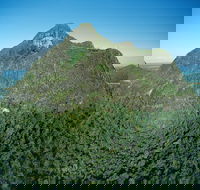 Tibrogargan circuit Glass House Mountains National Park - St Kilda Accommodation