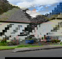 Joe Lyons Cottage - St Kilda Accommodation