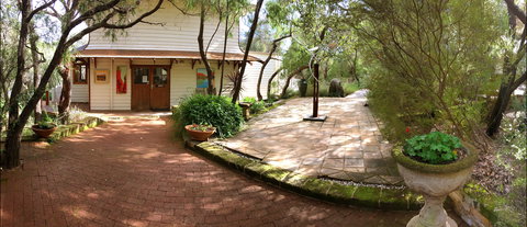 Yallingup Galleries - St Kilda Accommodation 0