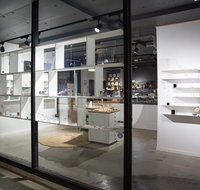KIN Gallery - St Kilda Accommodation