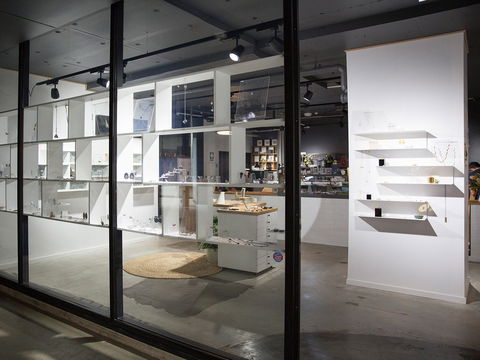 KIN Gallery - St Kilda Accommodation 0
