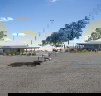 North Bourke Airport - St Kilda Accommodation