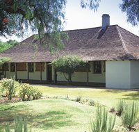 Pinjarra - St Kilda Accommodation