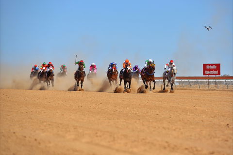 Simpson Desert Racing Carnival Trail - St Kilda Accommodation 1