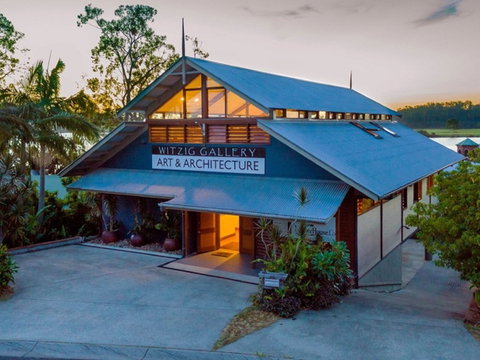 Witzig Gallery - St Kilda Accommodation 0