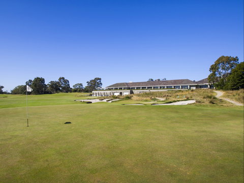 Woodlands Golf Club - St Kilda Accommodation 1