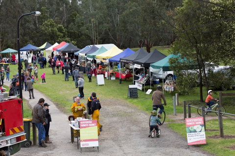 Hurstbridge Farmers Market - St Kilda Accommodation 1