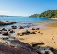 Lobster Beach - St Kilda Accommodation