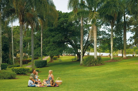 Melsa - St Kilda Accommodation 0