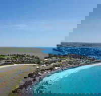 Penneshaw Beach - St Kilda Accommodation