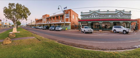 Winton - St Kilda Accommodation 1