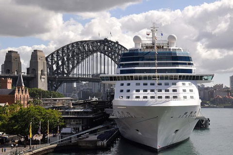 Airport Shuttle Transfer From Sydney Airport To Circular Quay Cruise Terminal - St Kilda Accommodation 0