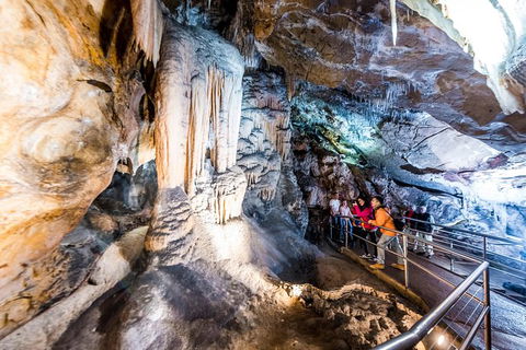 Jenolan Caves: Chifley Cave Tour - St Kilda Accommodation 0