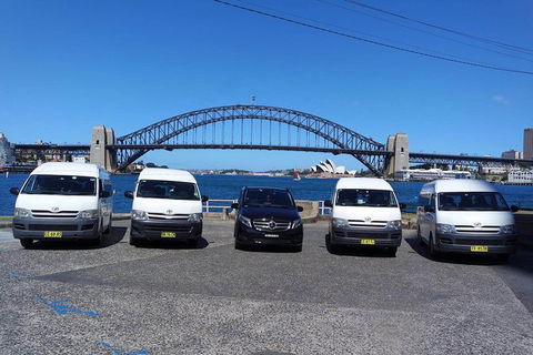 Airport Charter - St Kilda Accommodation 0