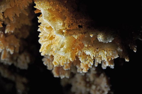 Jenolan Caves: Ribbon Cave Tour - St Kilda Accommodation 1
