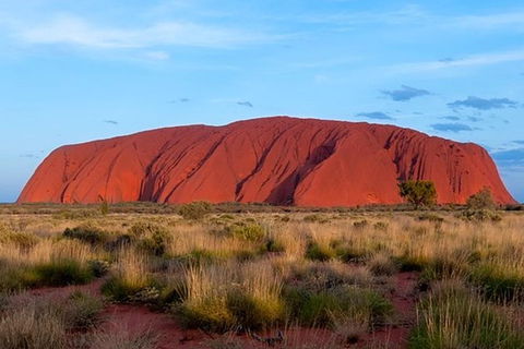 Alice Springs, Uluru Ayers Rock & Kings Canyon 8 Days Touring Package - St Kilda Accommodation 0