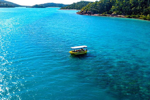 Airlie Beach Glass Bottom Boat Tour - St Kilda Accommodation 1