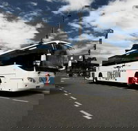 Gold Coast Hotel to Theme Parks Return Transfer - St Kilda Accommodation