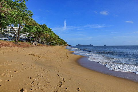 Airport Transfer - Palm Cove, Kewarra Beach & Trinity Beach To Cairns Airport - St Kilda Accommodation 7