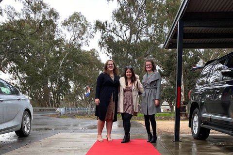 Adelaide Hills Wineries & Hahndorf - St Kilda Accommodation 5