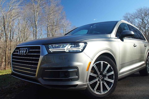 Audi Q7 SUV Melbourne Airport To CBD - St Kilda Accommodation 2