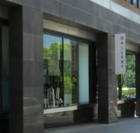 Dacou Gallery Melbourne - St Kilda Accommodation