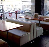 Legals Cafe and Bar - St Kilda Accommodation