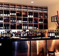 Restaurant Sud - St Kilda Accommodation