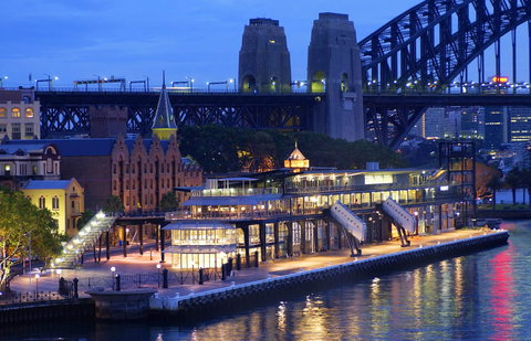 Cruise Bar - St Kilda Accommodation 0