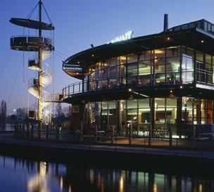 The Point - St Kilda Accommodation 0